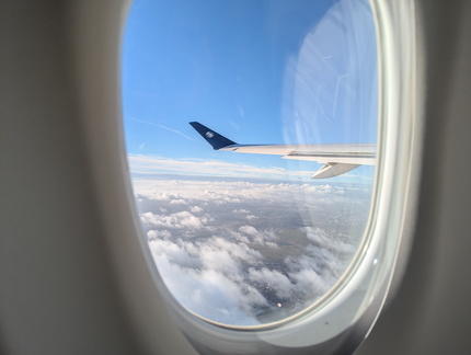 PXL 20251021 080130258