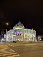 PXL 20251030 193536207